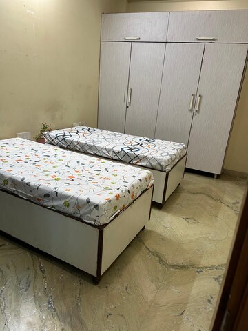 Room in  Pg at Sector 30 – for Rent