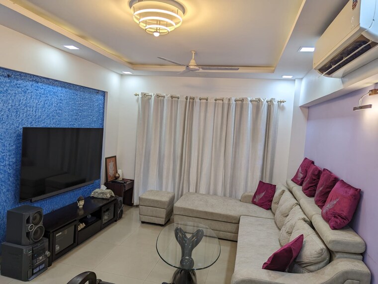 Master Bedroom, greenwoods-chs 2 Bedroom 1200 Sq.Ft. Apartment In Andheri East Mumbai 9560365