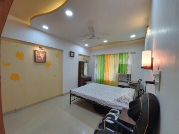 Living Room in 2 BHK Apartment at Greenwoods CHS, Andheri East – for Rent