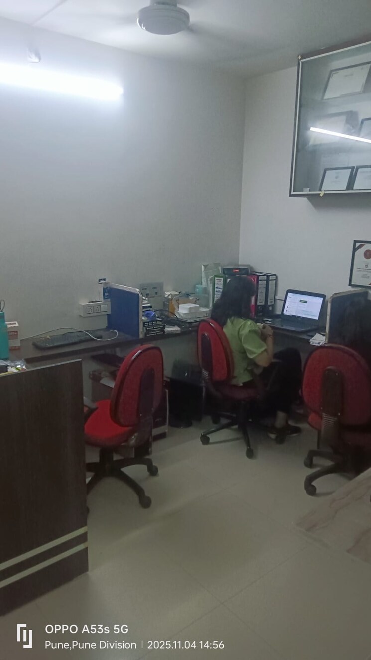 Team Area, deccan gymkhana Commercial Office Space 350 Sq.Ft. In Deccan Gymkhana Pune 9560431