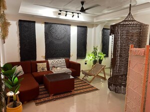 2 BHK Builder Floor For Rent in Saket