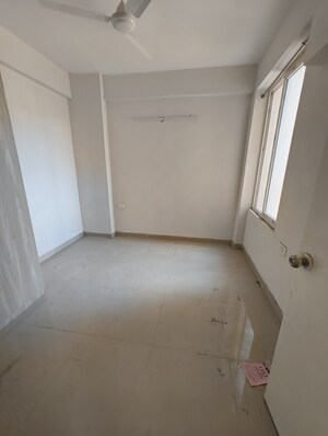 Room in 2 BHK Apartment at Shree Vardhman Green Court, Sector 90 – for Sale