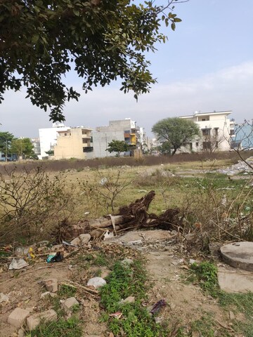  Plot For Sale in Sector 21