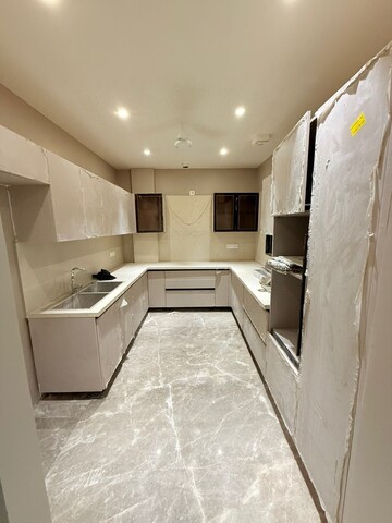 Kitchen in 3 BHK Builder Floor at Ansal Sushant Lok I, Sector 43 – for Rent
