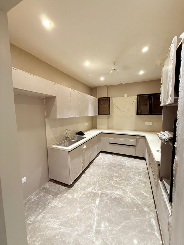 Kitchen, ansal-sushant-lok-i 3 Bedroom 215 Sq.Ft. Builder Floor In Sector 43 Gurgaon 9560480