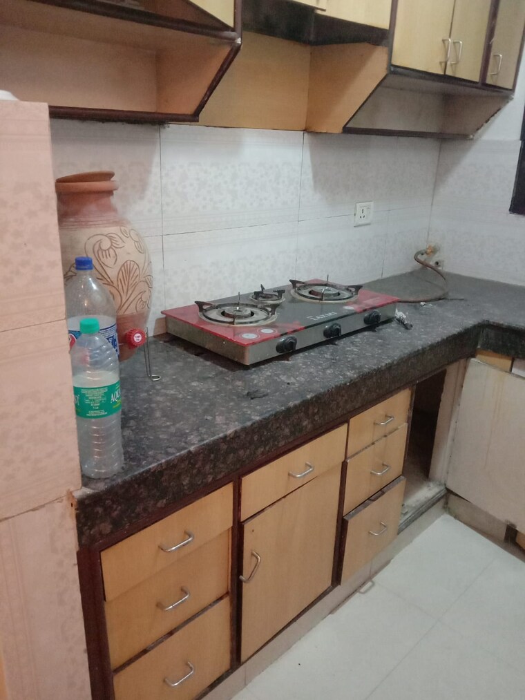 Kitchen, brij vihar 1 Bedroom 20 Sq.Mt. Builder Floor In Brij Vihar Ghaziabad 9560490