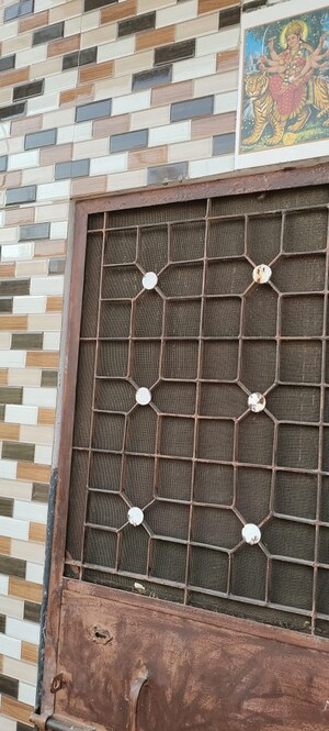 Furnished Amenities in 1 BHK Builder Floor at Brij Vihar – for Sale