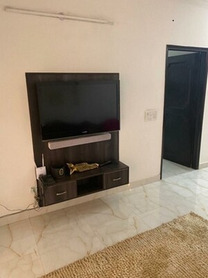 Room in 3 BHK Builder Floor at East of Kailash Block-B RWA, East Of Kailash – for Sale