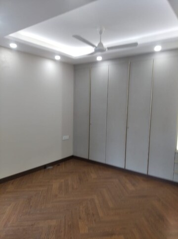 Room in 3 BHK Builder Floor at Gulmohar Park – for Rent