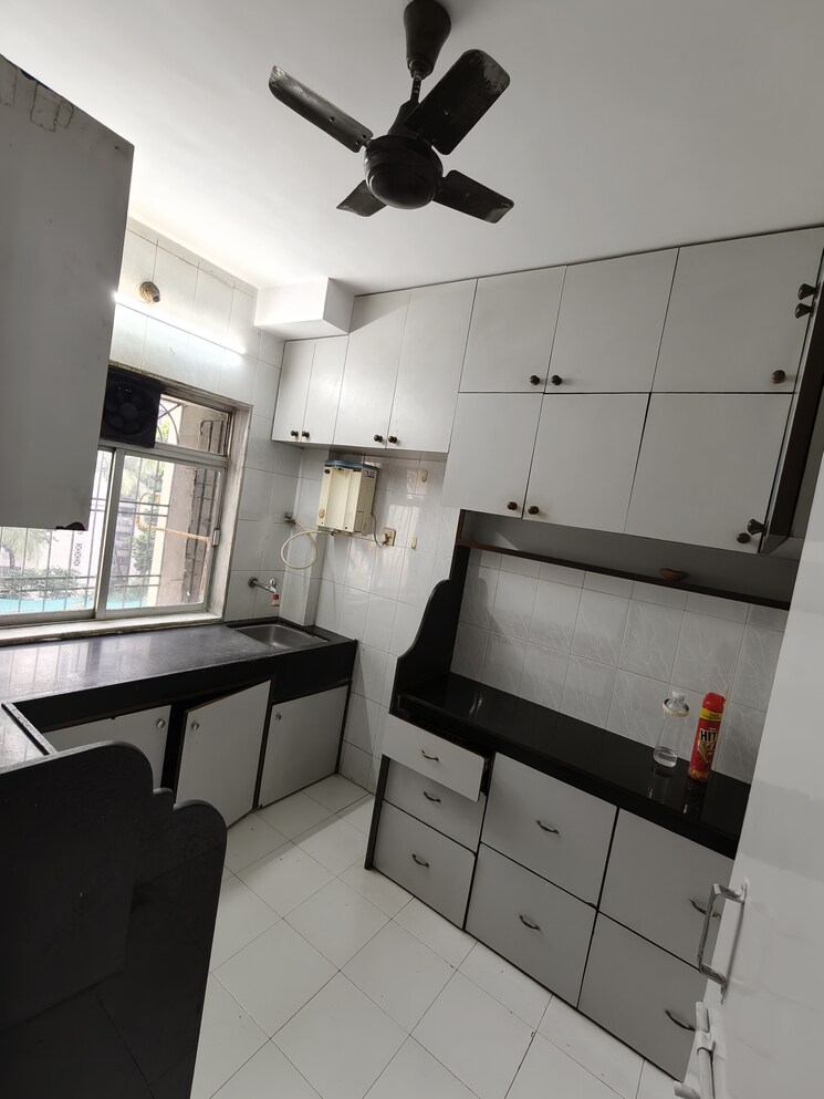 Kitchen, dheeraj-enclave 1 Bedroom 545 Sq.Ft. Apartment In Borivali East Mumbai 9560576