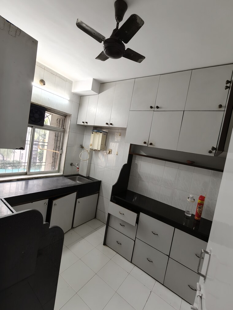 Kitchen, dheeraj-enclave 1 Bedroom 545 Sq.Ft. Apartment In Borivali East Mumbai 9560576