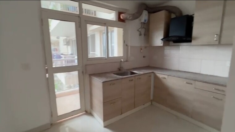 Kitchen, godrej-icon 3 Bedroom 2001 Sq.Ft. Apartment In Sector 88a Gurgaon 9560733