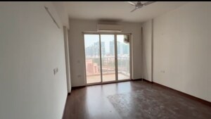 Room in 3 BHK Apartment at Godrej Icon, Sector 88a – for Rent