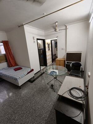 Master Bedroom in 1 BHK Apartment at Dheeraj Enclave, Borivali East – for Rent