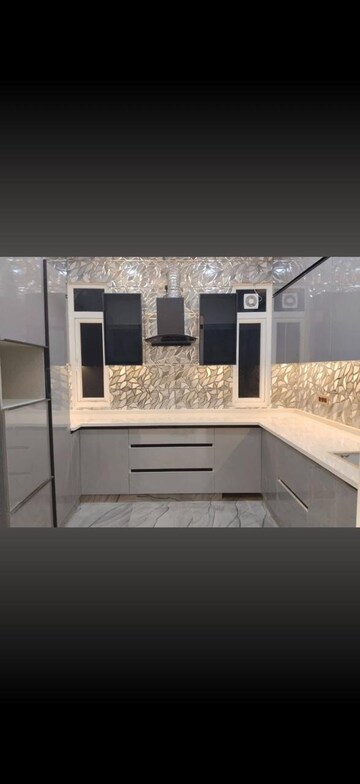 Kitchen in 3 BHK Builder Floor at Nehru Enclave – for Rent