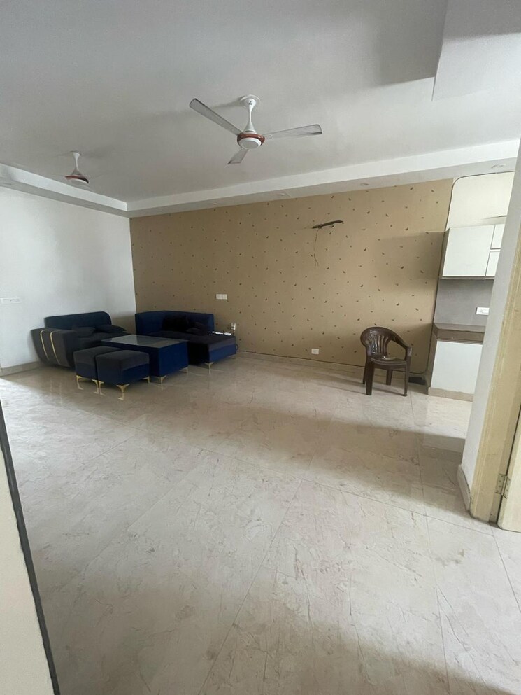 Living Room, dhakoli 4 Bedroom 2250 Sq.Ft. Apartment In Dhakoli Zirakpur 9560636