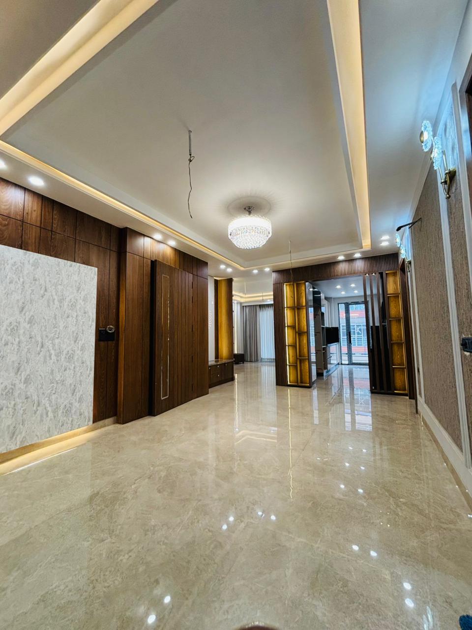 4 BHK 300 Sq.Ft. Builder Floor in Ansal API Esencia