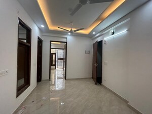 Room in 2 BHK Builder Floor at Saket – for Rent