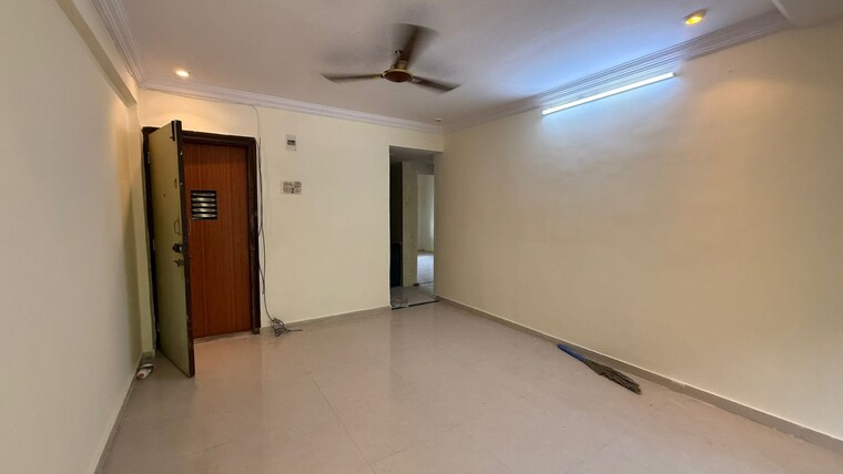 Room, ratna-samuha-chs 2 Bedroom 600 Sq.Ft. Apartment In Andheri West Mumbai 9560766