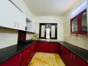 Kitchen in 1 RK Independent House at Tarang Orchid, Sector 28 – for Rent