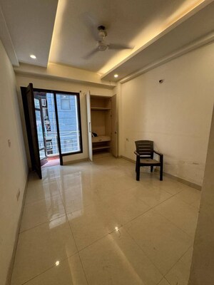 3 BHK Builder Floor For Rent in Chattarpur