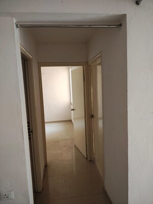2 BHK Apartment For Rent in Shree Vardhman Green Court, Sector 90