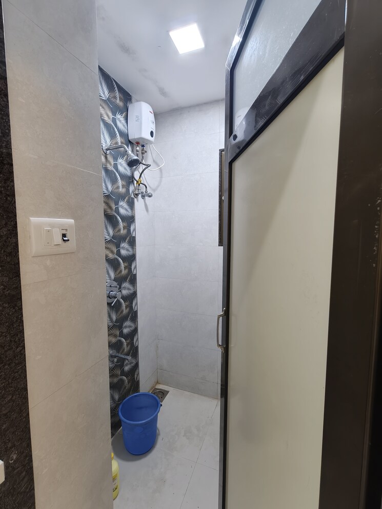 undefined, siddharth-nagar-chs 1 Bedroom 600 Sq.Ft. Apartment In Borivali East Mumbai 9560842