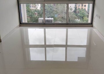 Room in 2 BHK Apartment at Godrej Central, Chembur – for Rent