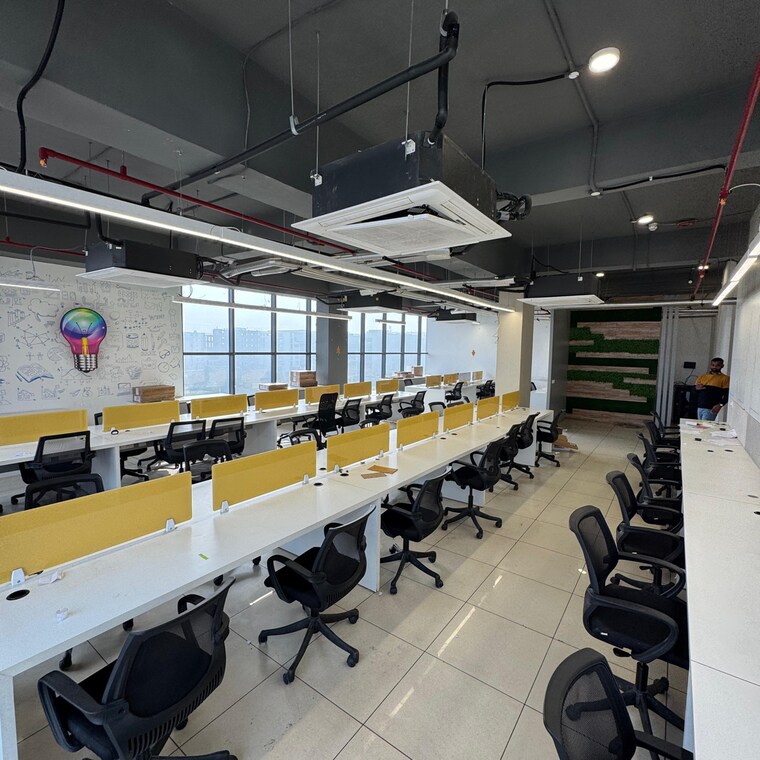 Team Area, sector 74 Commercial Office Space 4000 Sq.Ft. In Sector 74 Mohali 9560941