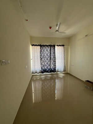 Room in 2 BHK Apartment at Kolte Patil Life Republic, Hinjewadi – for Rent