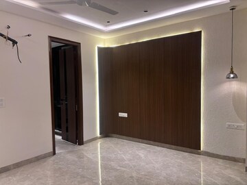 Room in 3 BHK Builder Floor at Sector 23 – for Sale