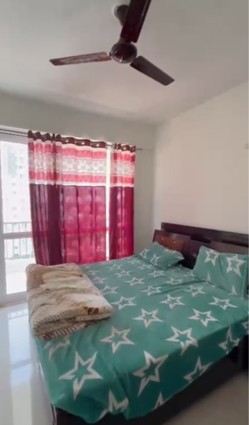 Bedroom in 2 BHK Apartment at Sector 40 – for Sale