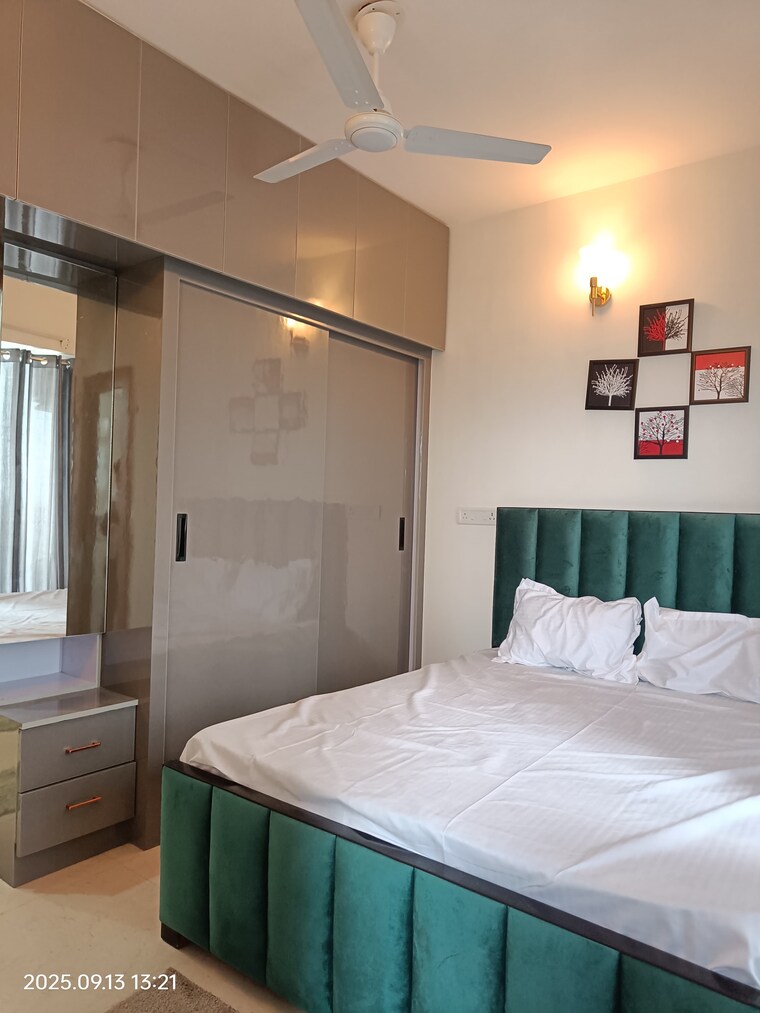 Bedroom, signature-global-prime 2 Bedroom 573 Sq.Ft. Apartment In Sector 63a Gurgaon 9561107