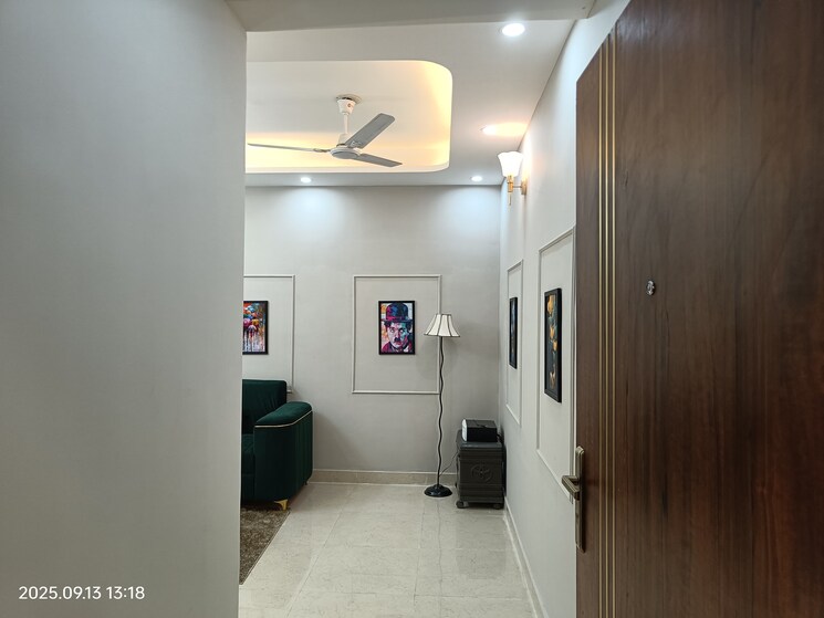 Living Room, signature-global-prime 2 Bedroom 573 Sq.Ft. Apartment In Sector 63a Gurgaon 9561107