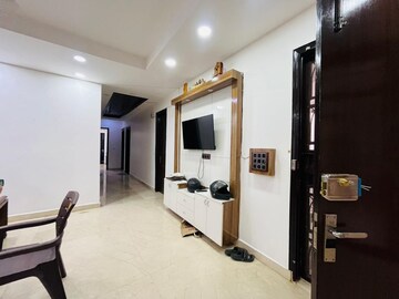 Building Lobby in 1 RK Independent House at Bhoomi Homes, Sector 42 – for Rent