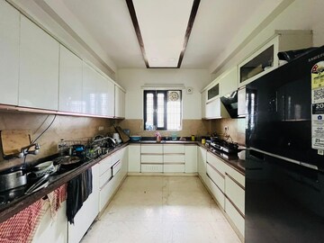 Kitchen in 1 RK Independent House at Bhoomi Homes, Sector 42 – for Rent