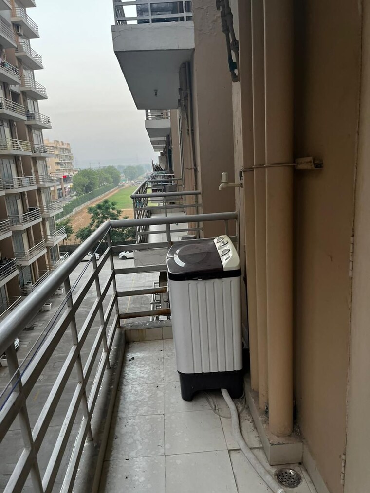 Balcony, breez-global-heights 1 Bedroom 394 Sq.Ft. Apartment In Sohna Sector 33 Gurgaon 9561105