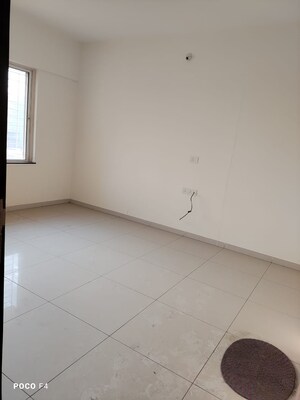 Room in 3 BHK Apartment at Paranjape Schemes Forest Trails, Bhugaon – for Sale