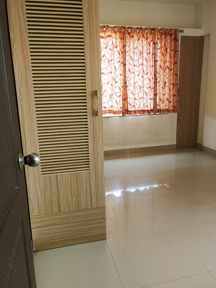 Room, dajikaka-gadgil-anantshilp-apartment 3 Bedroom 1500 Sq.Ft. Apartment In Bavdhan Pune 9561093