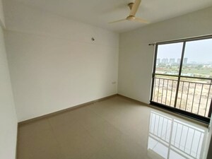 Room in 2 BHK Apartment at Shapoorji Pallonji Joyville Hinjewadi, Hinjewadi – for Rent