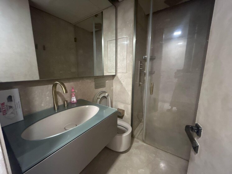 Bathroom, lodha-the-world-towers-world-one-tier-2 4 Bedroom 2909 Sq.Ft. Apartment In Worli Mumbai 9561109