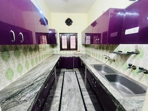 Balcony in 2 BHK Independent House at Tarang Orchid, Sector 28 – for Rent