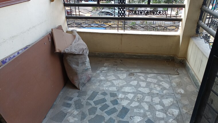 Balcony, vaishali sector 4 2 Bedroom 990 Sq.Ft. Builder Floor In Vaishali Sector 4 Ghaziabad 9561244