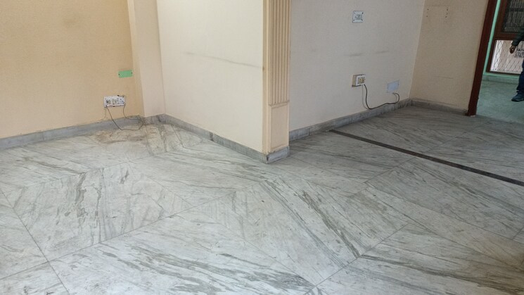 Living Room, vaishali sector 4 2 Bedroom 990 Sq.Ft. Builder Floor In Vaishali Sector 4 Ghaziabad 9561244