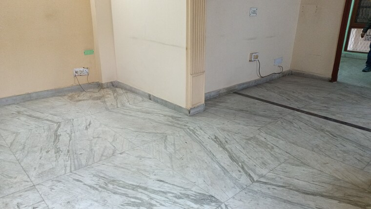 Living Room, vaishali sector 4 2 Bedroom 990 Sq.Ft. Builder Floor In Vaishali Sector 4 Ghaziabad 9561244