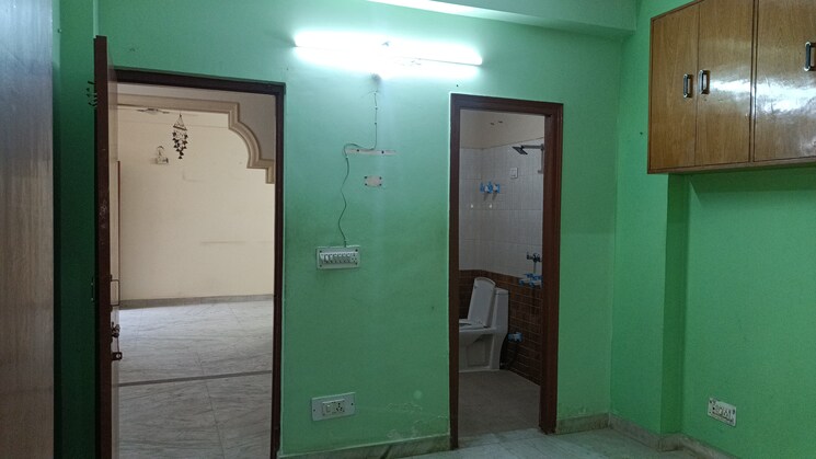 Room, vaishali sector 4 2 Bedroom 990 Sq.Ft. Builder Floor In Vaishali Sector 4 Ghaziabad 9561244