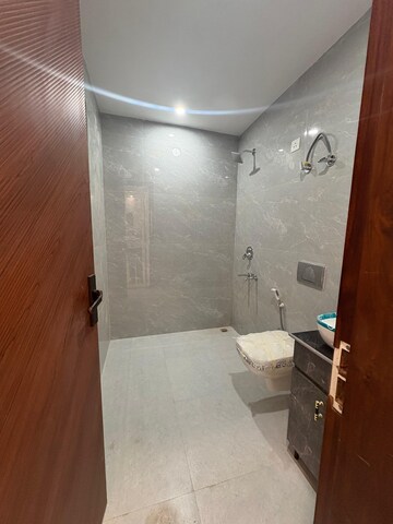 Bathroom in 3 BHK Builder Floor at Sector 81 – for Sale