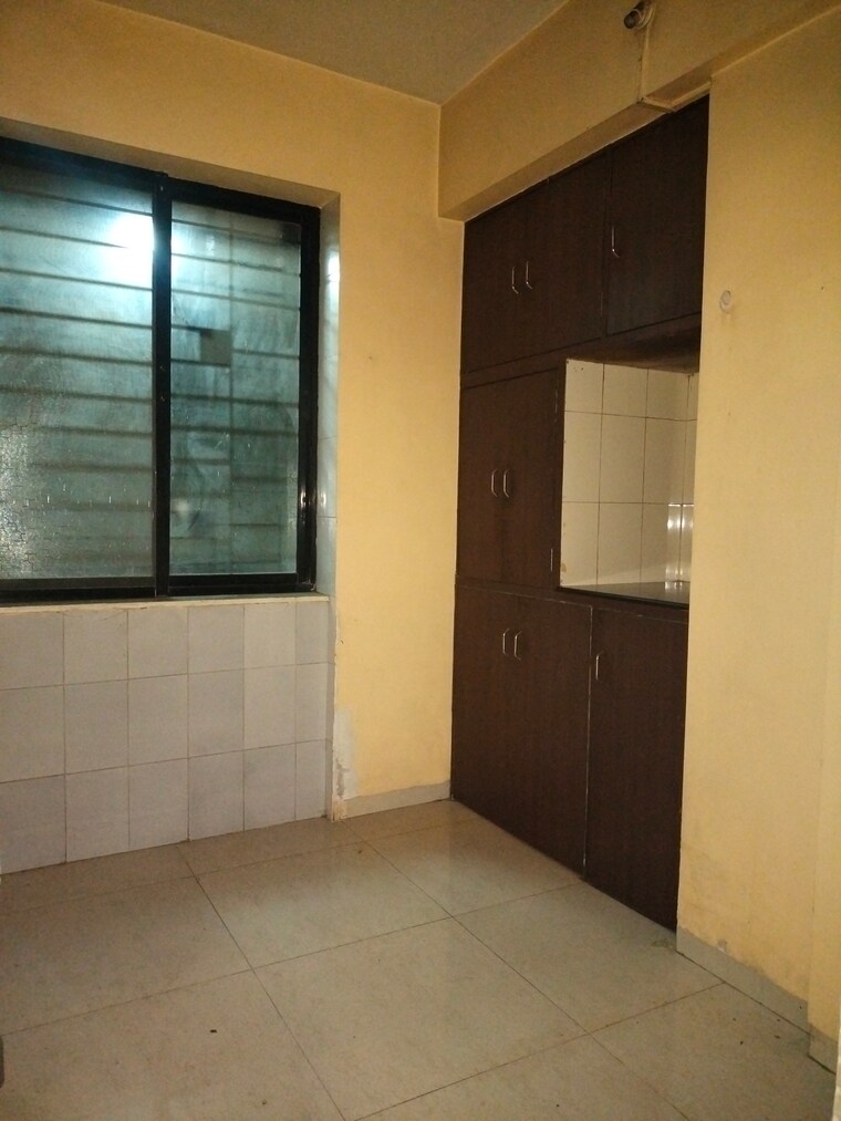 Room, prakruti-park 1 Bedroom 420 Sq.Ft. Apartment In Brahmand Thane 9561293