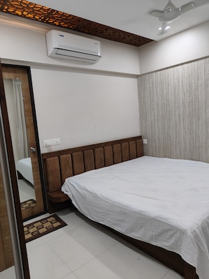 Bedroom in 2.5 BHK Apartment at Abhinav Pebbles Urbania, Bavdhan – for Sale