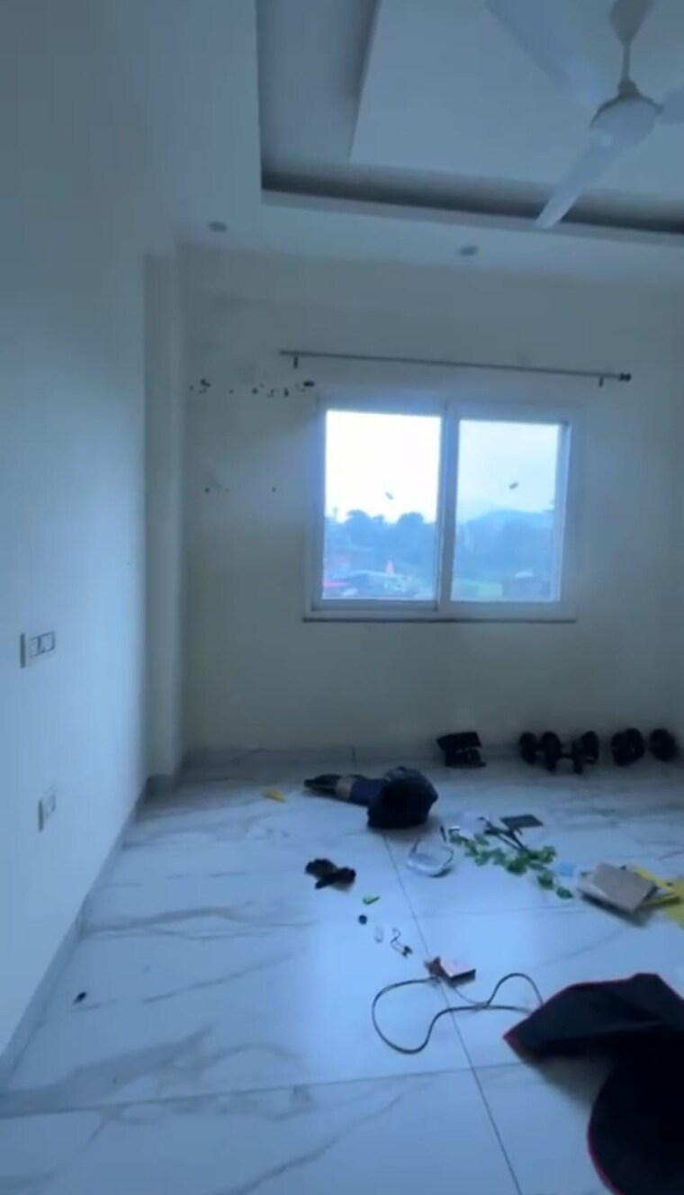 Room, sahastradhara road 2 Bedroom 1300 Sq.Ft. Builder Floor In Sahastradhara Road Dehradun 9561285